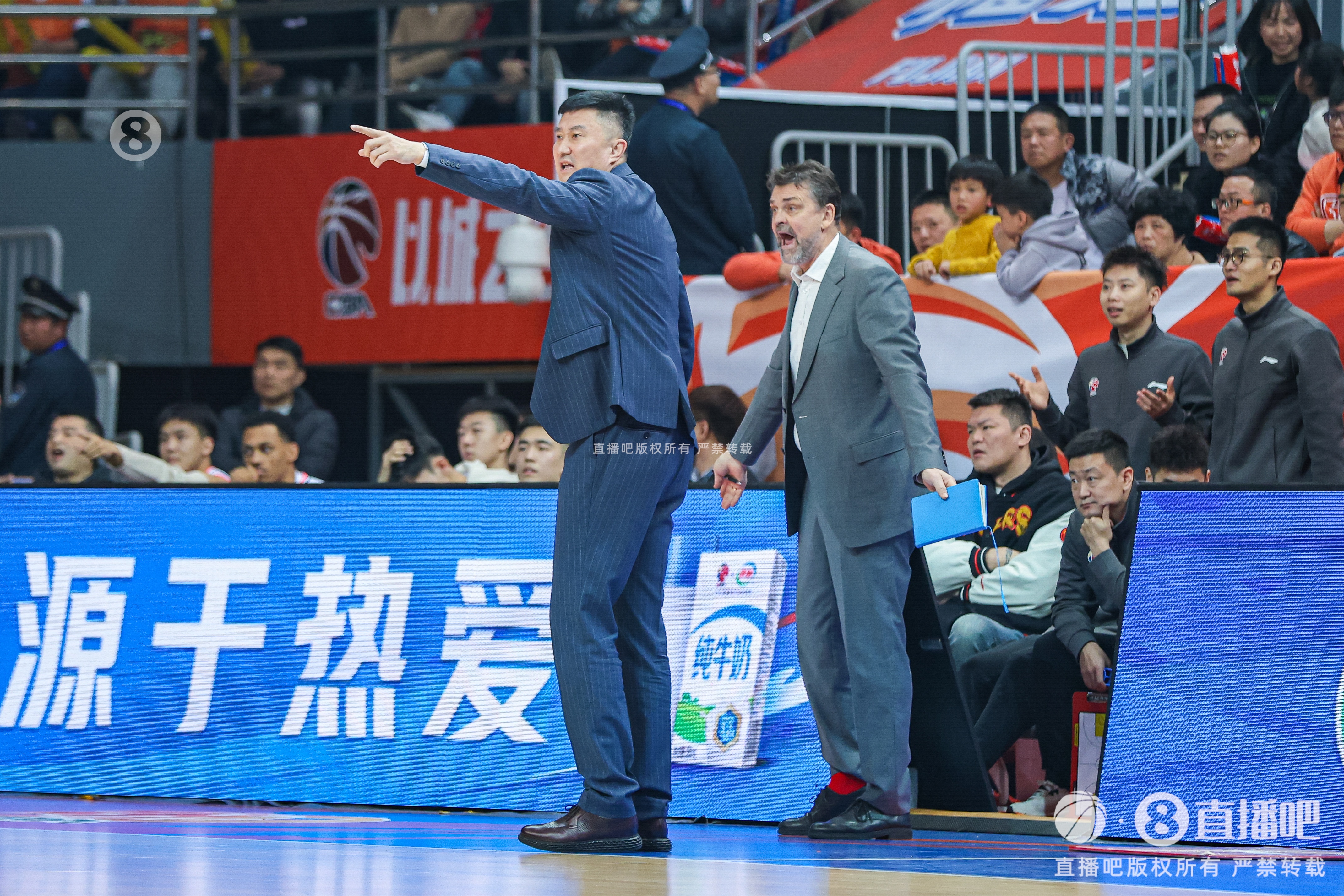 媒體人:廣東只能在防守端想辦法 陣地戰(zhàn)防不住的話難贏廣廈